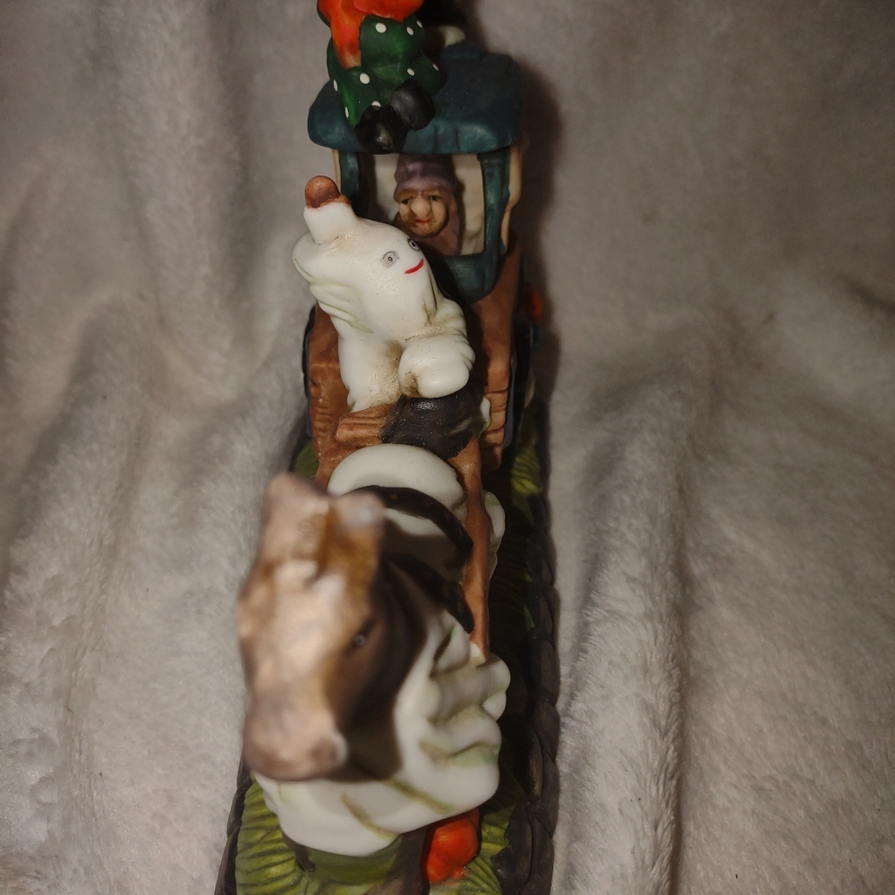 Halloween Spooky Hollow Porcelain Horse Carriage Ghost Pumpkin Witch - Picture 6 of 8